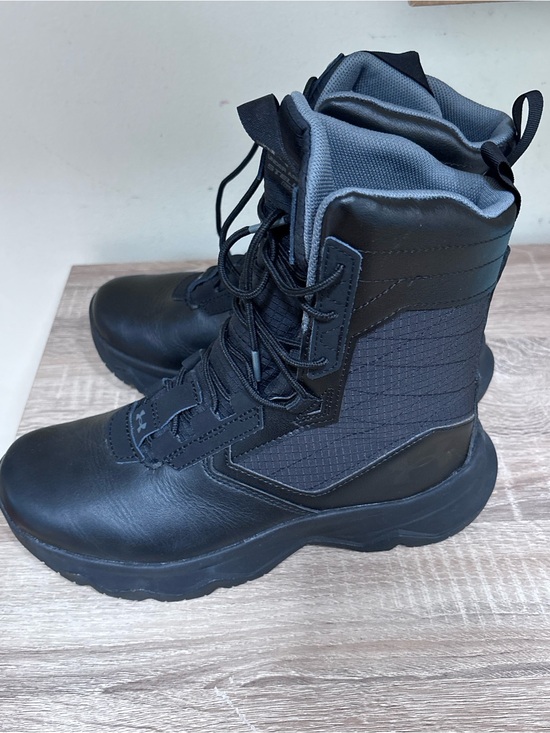 Under Armour Stellar G2 Men\'s Black Boots - Performance Outdoor Footwear Size 7